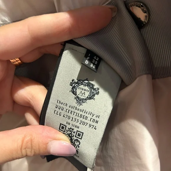 Diego - Picture 3 of 3